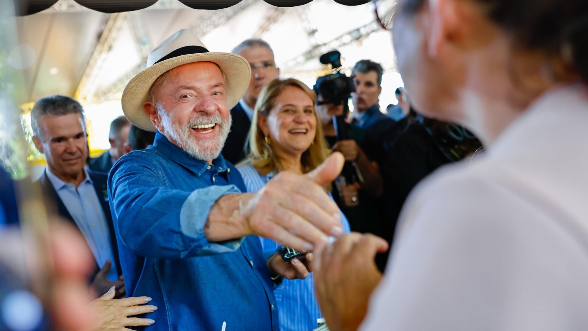 Lula exalta Embrapa e defende qualidade na agropecuária em feira no DF