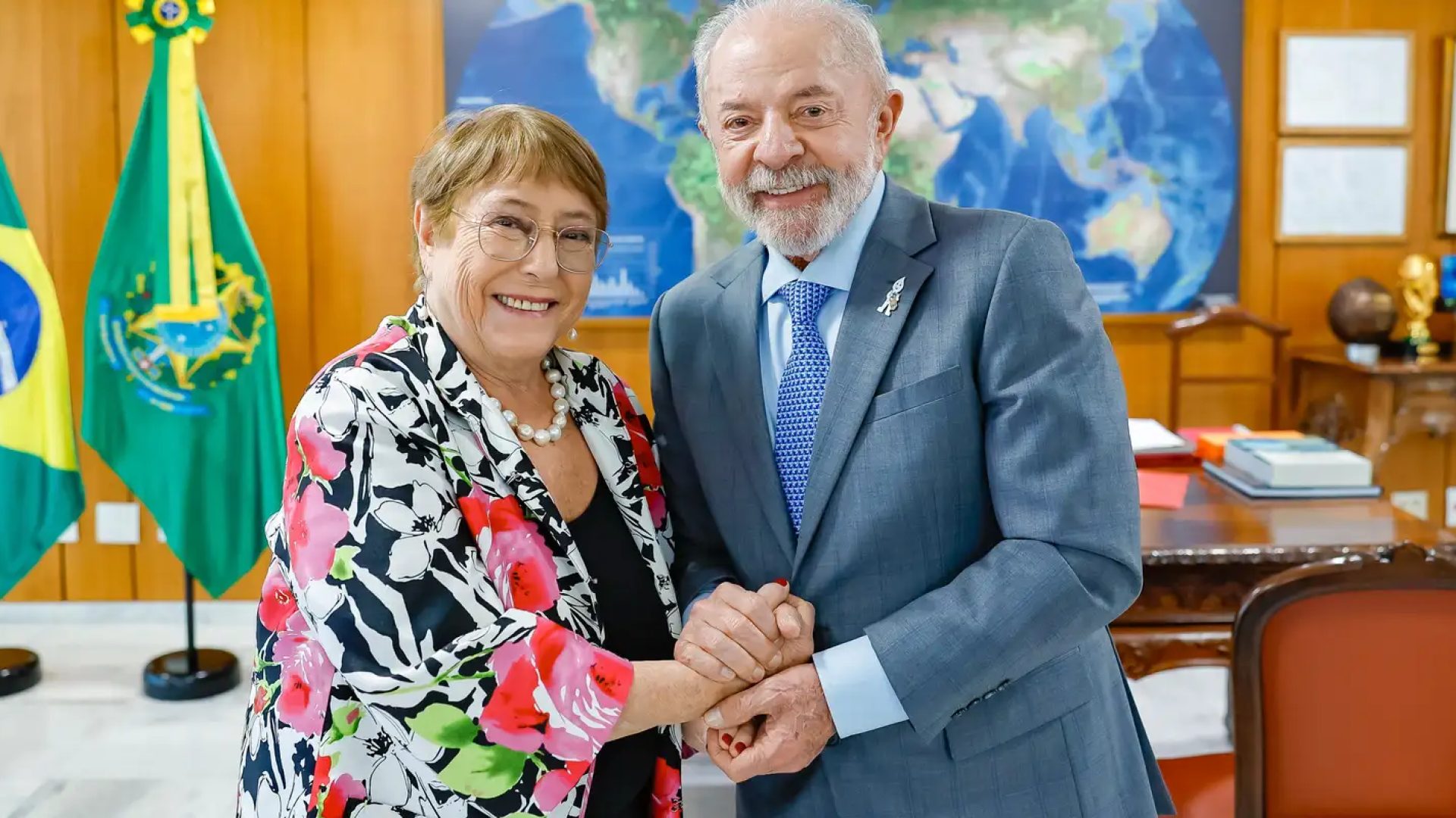 Lula recebe Michelle Bachelet e reafirma apoio para ela chefiar ONU