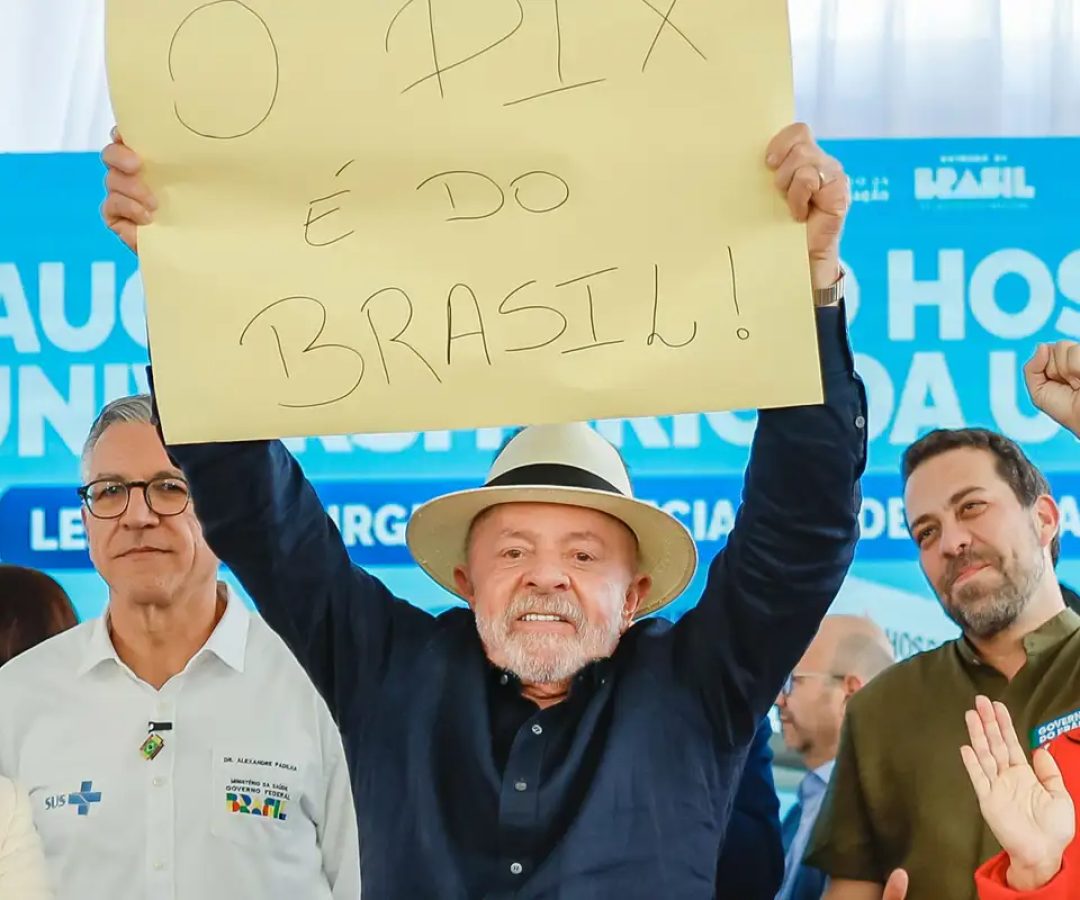 Lula defende Pix e diz que sistema brasileiro assusta norte-americanos