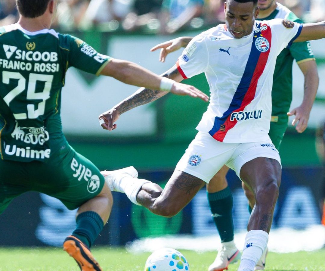 Brasileirão: Chapecoense busca empate com Bahia em jogo de seis gols
