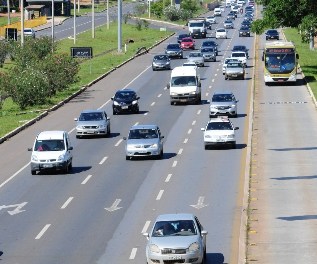 Justiça do DF nega isenção de IPVA para carro entregue após compra