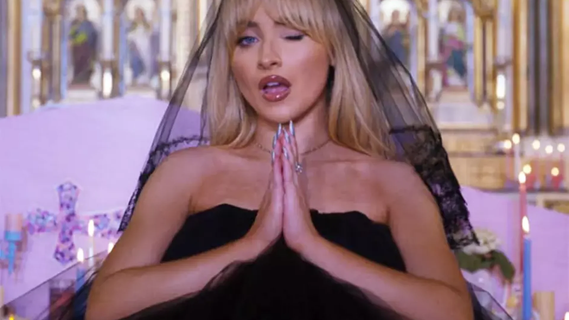 Veja setlist que Sabrina Carpenter deve apresentar em show no Lollapalooza