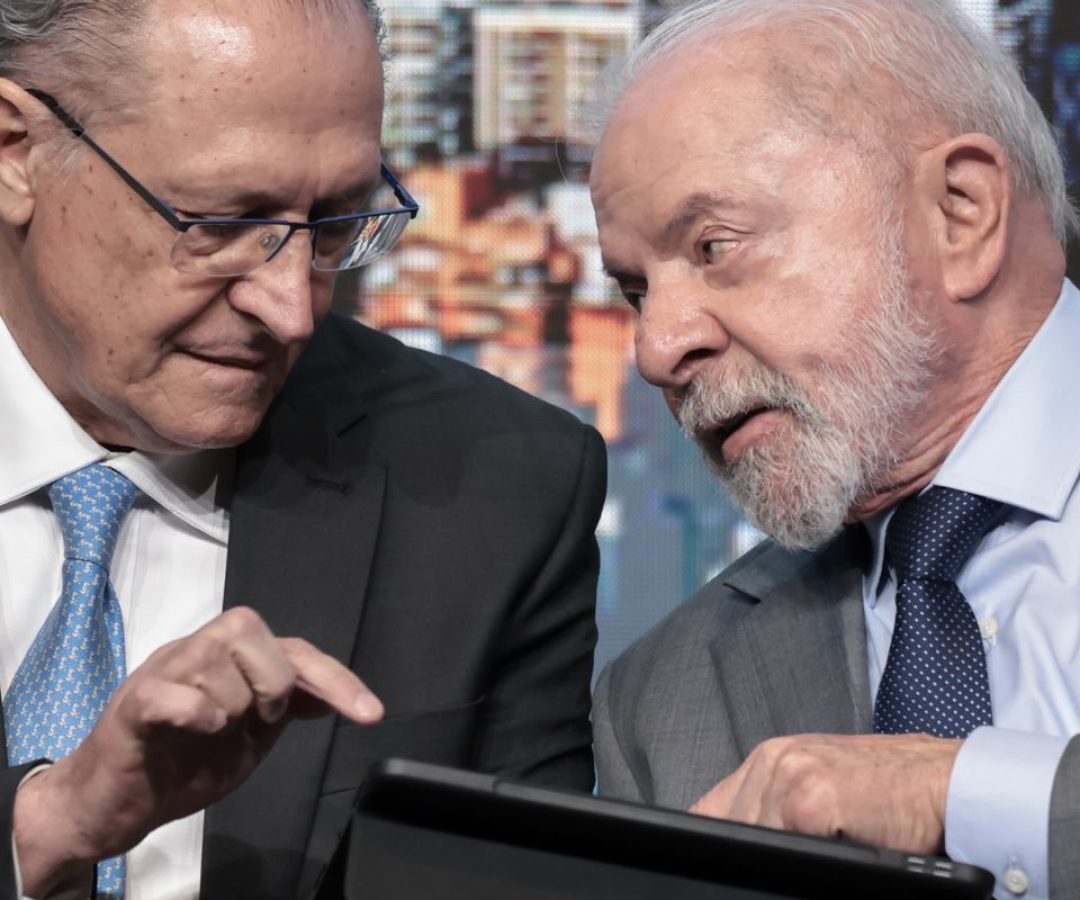 Lula anuncia programa de habitação para classe média