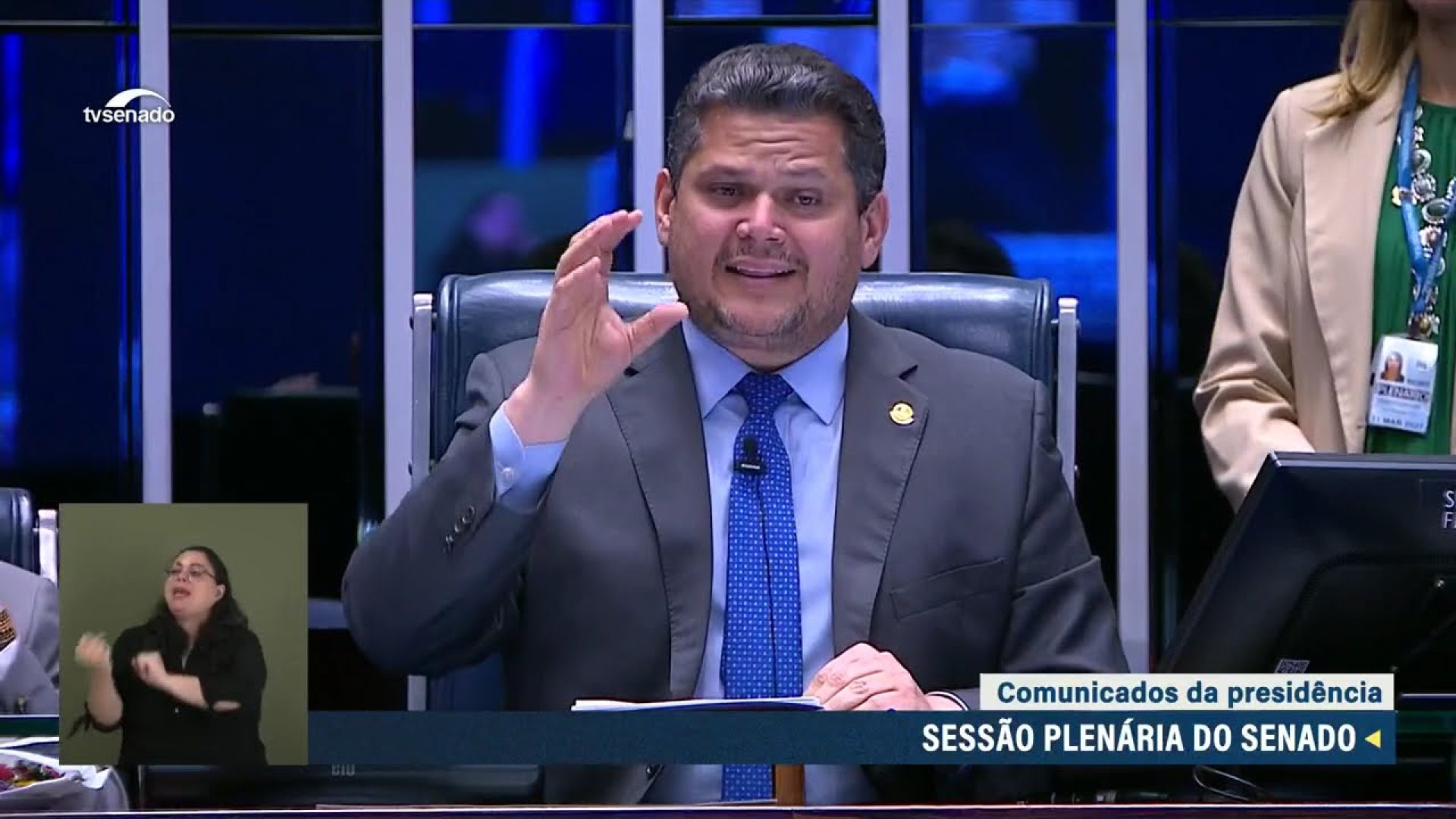Davi Alcolumbre mantém decisão da CPMI que quebrou sigilos de Lulinha — Senado Notícias