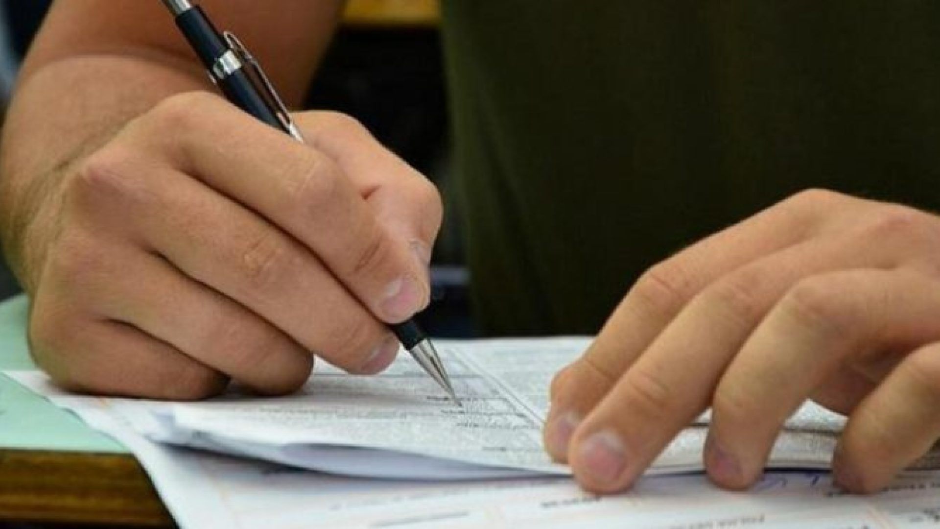 Provas discursivas do 33º concurso para promotor de justiça adjunto em março de 2026