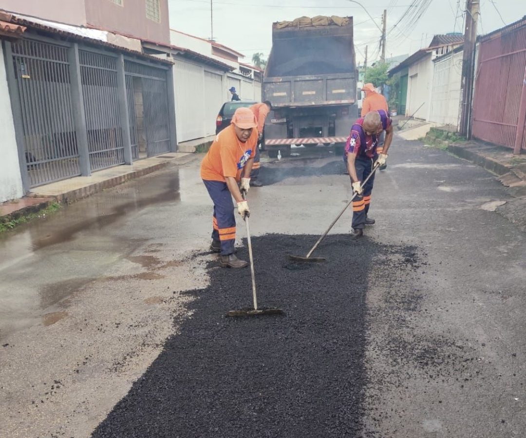 Ceilândia recolhe 147 toneladas de entulho e recupera vias em uma semana