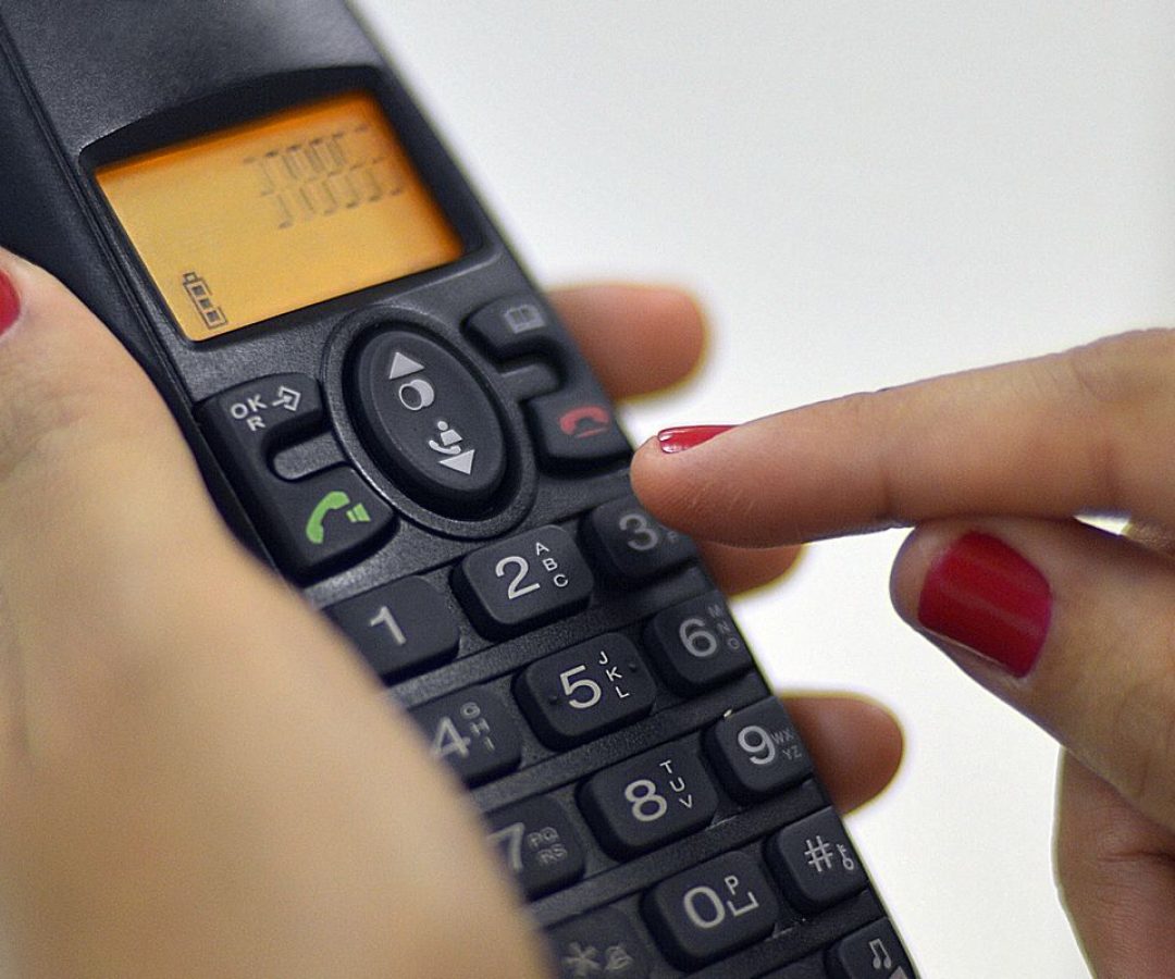 Serviço de telefonia fixa da operadora Oi é vendido por R$ 60 milhões