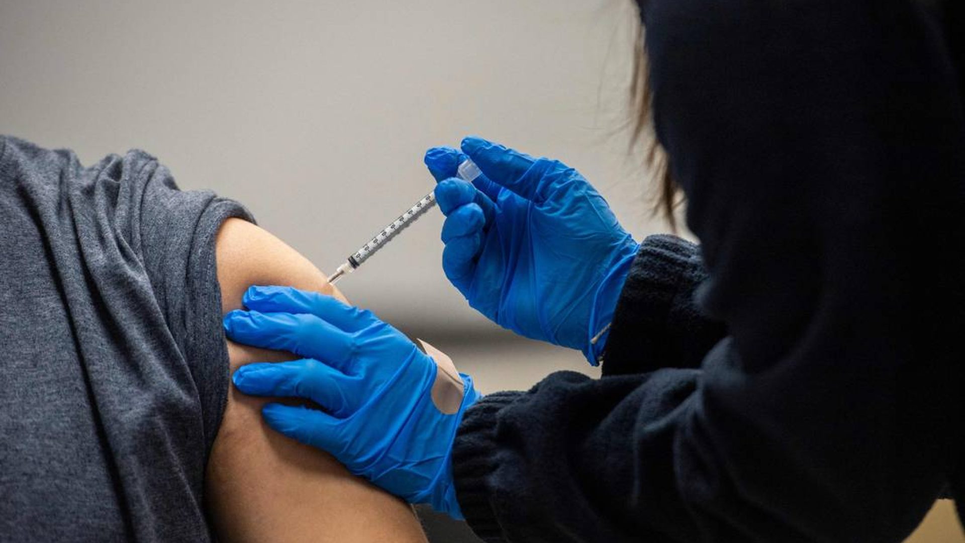 DF recebe nova remessa de vacinas contra a Covid-19 nesta quinta-feira