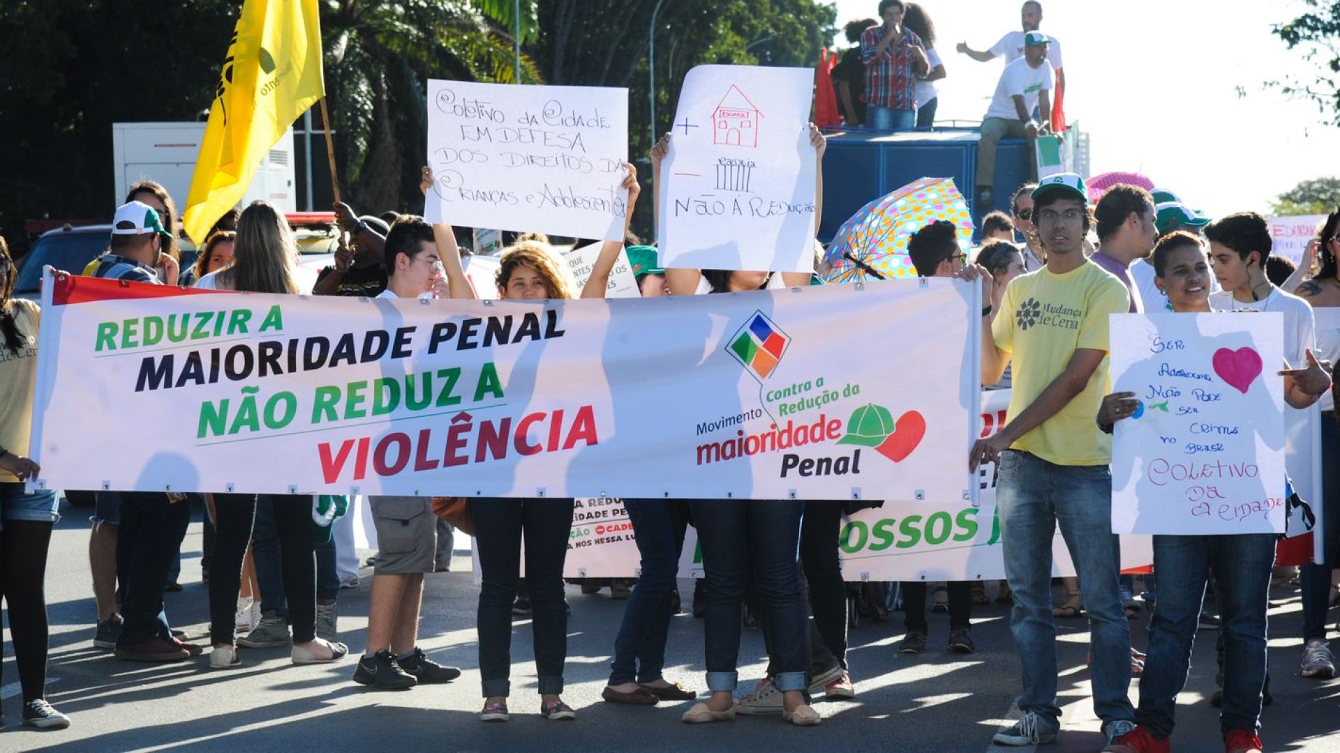 CCJ retoma nesta terça debate sobre redução da maioridade penal