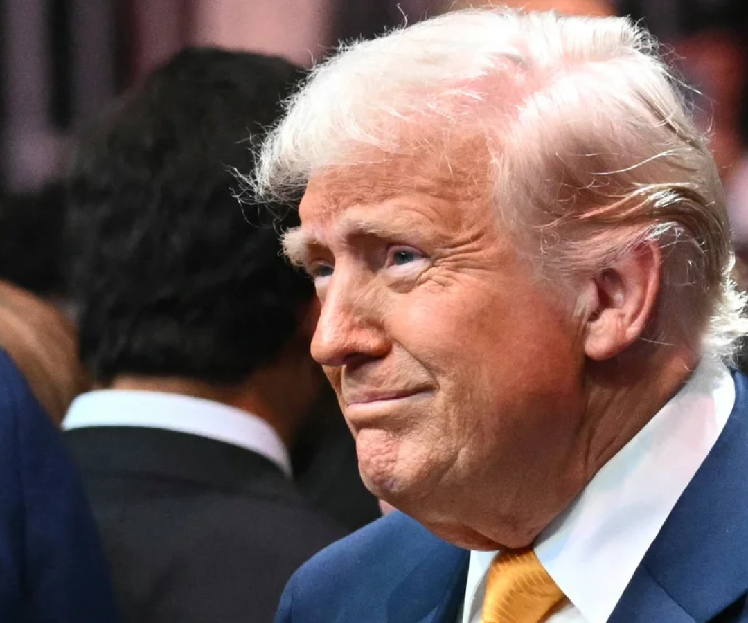 AFP__20250413__426R9TB__v1__HighRes__PresidentTrumpAttendsUfcTitleFight-e1744556545943.png