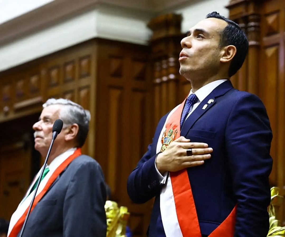 Peru tem novo presidente após destituição de Dina Boluarte