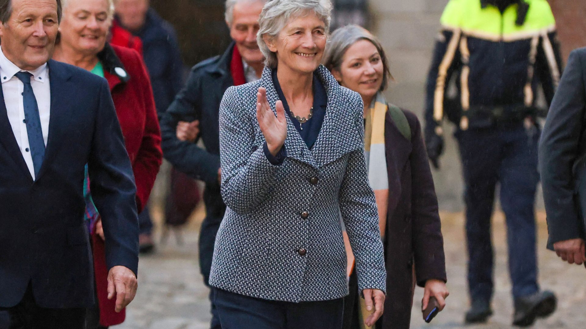 AFP__20251025__79ZJ696__v2__HighRes__TopshotIrelandPoliticsVote-scaled.jpg