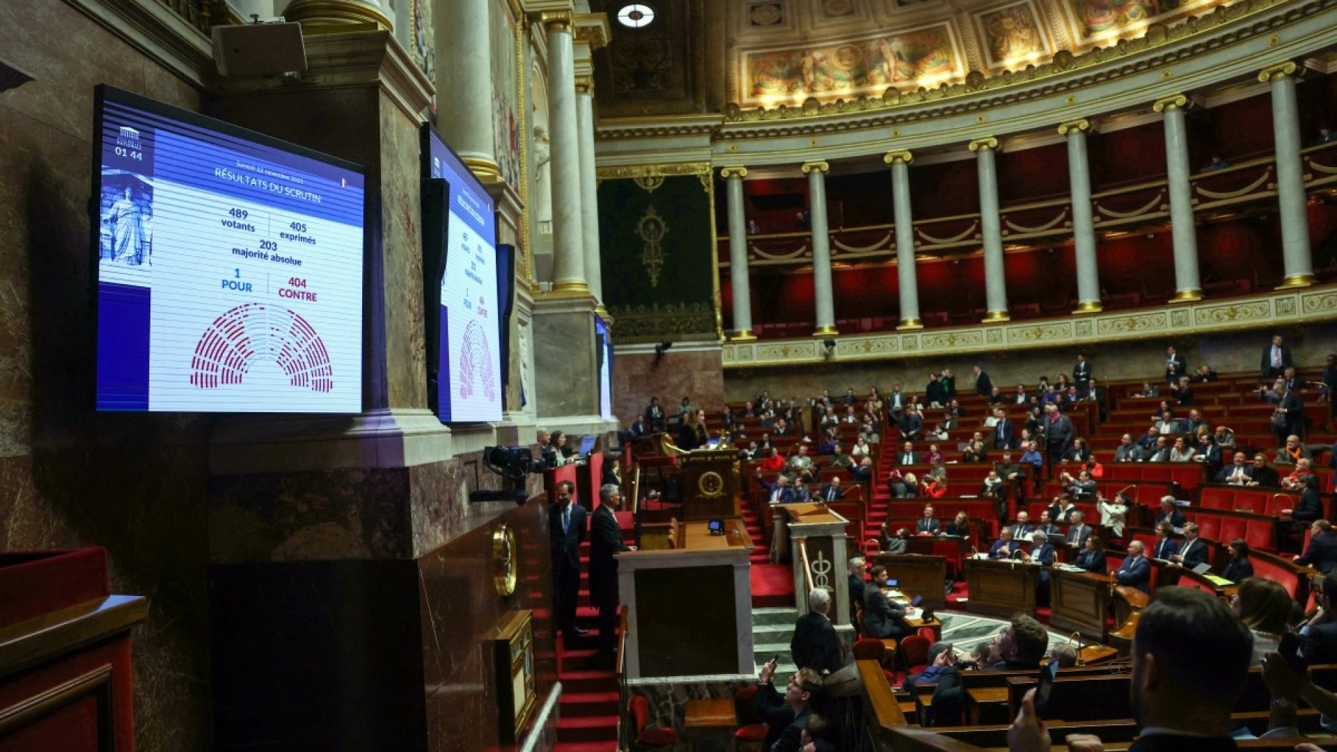 AFP__20251122__84TE2G7__v1__MidRes__FrancePoliticsGovernmentParliament.jpg
