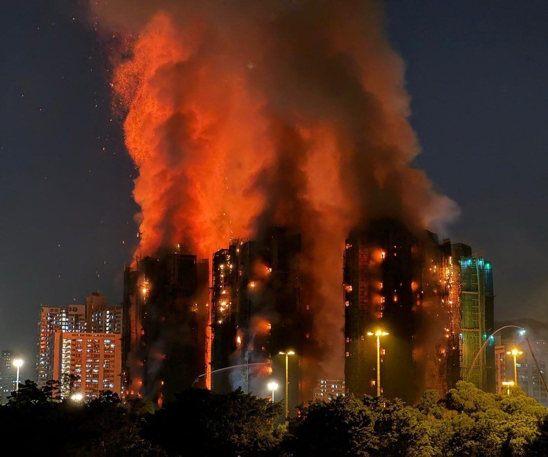 AFP__20251126__868K6G3__v4__MidRes__HongKongChinaFire.jpg