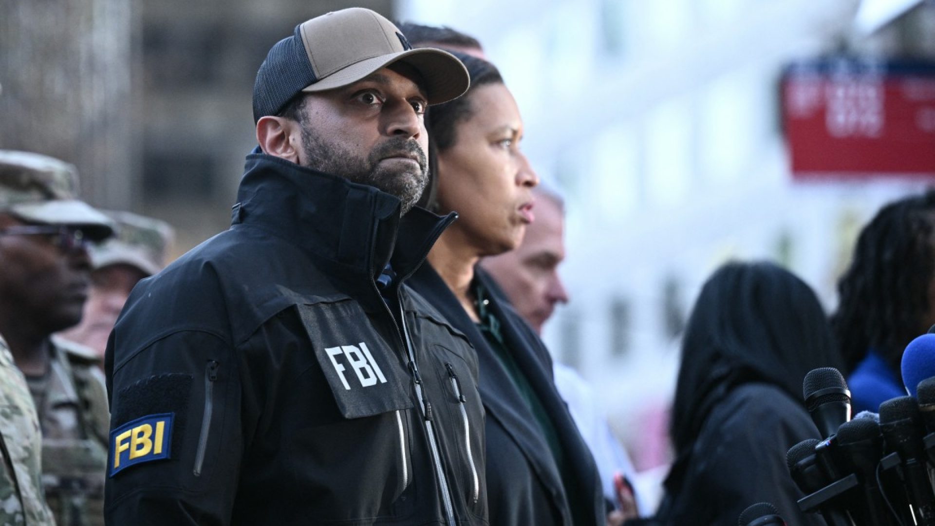 AFP__20251126__86B36UY__v1__MidRes__TwoNationalGuardMembersShotBlocksFromWhiteHouse.jpg