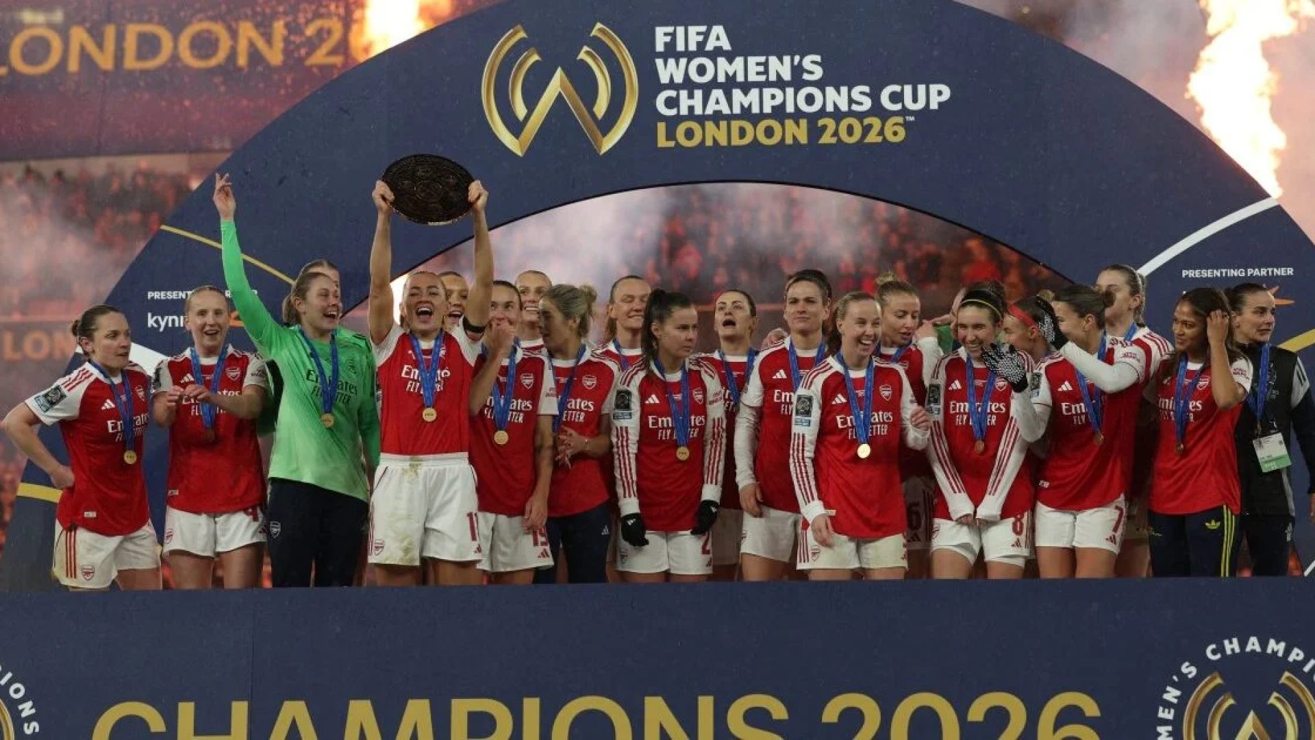 Arsenal vence Corinthians (3-2) e é o primeiro campeão mundial feminino de clubes