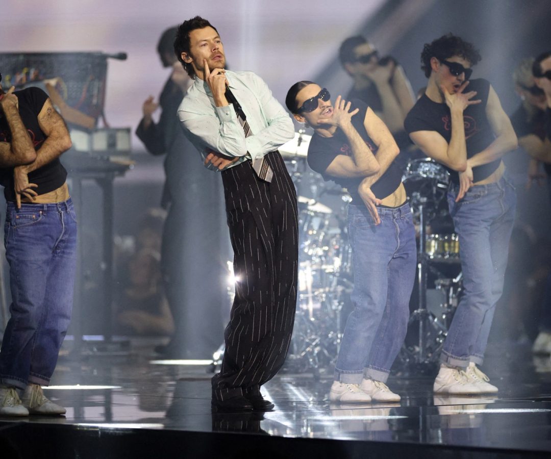 Em show, Harry Styles sela comunhão com o Brasil após vários ‘rolês’ por São Paulo