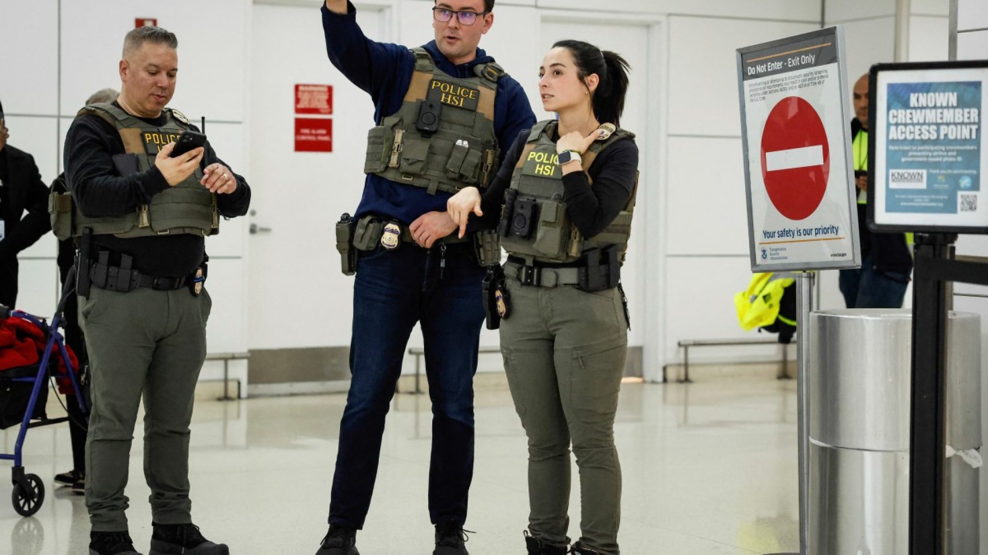 AFP__20260324__A4GB3B6__v1__MidRes__UsPoliticsTransportationAviation.jpg
