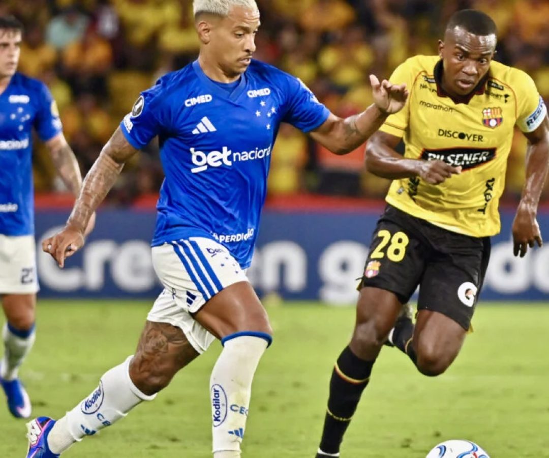 Cruzeiro joga contra a Universidad Católica na Libertadores em busca de afirmação
