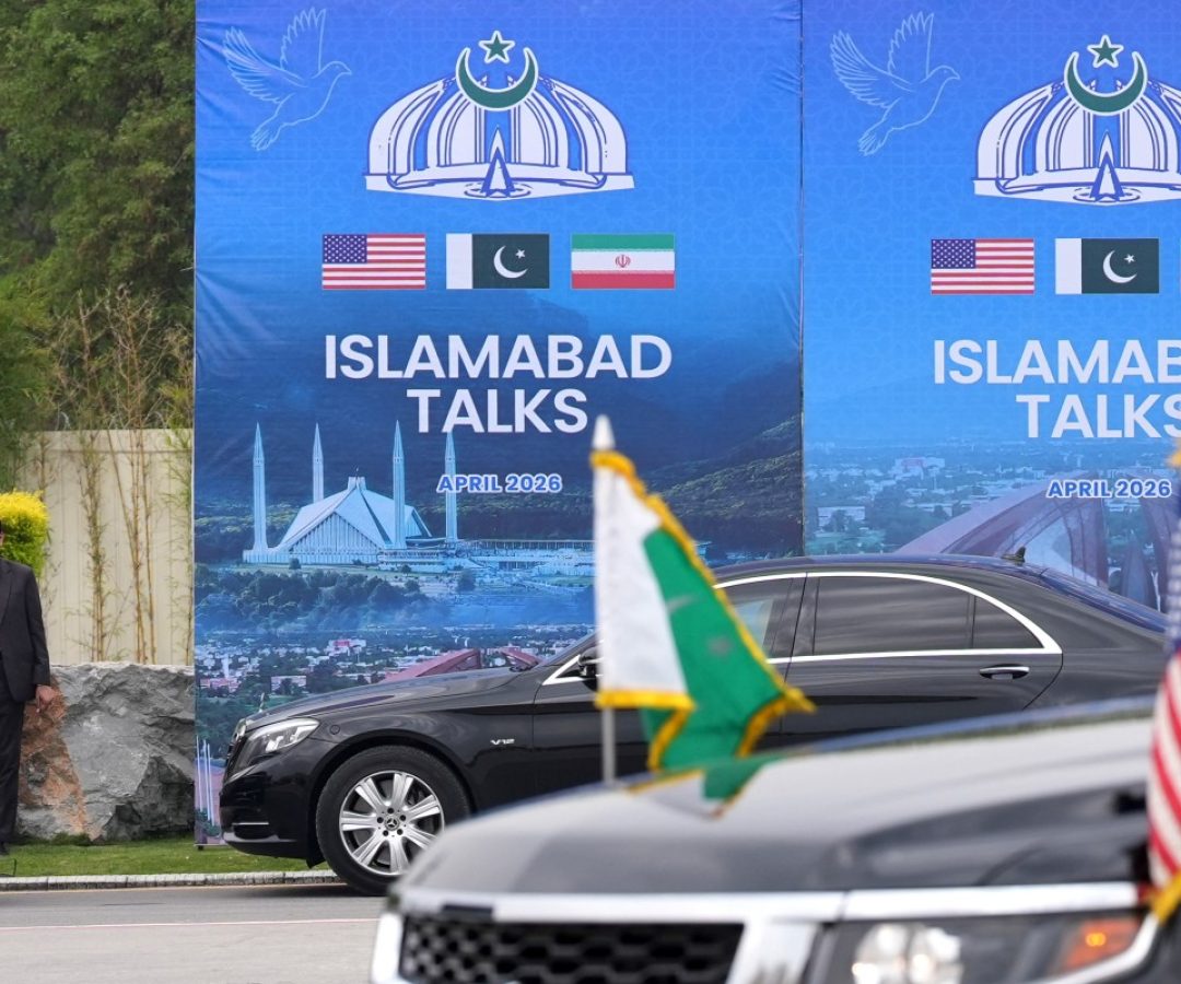 AFP__20260411__A7FW2T9__v1__MidRes__PakistanWarIranUsIsraelTalks.jpg