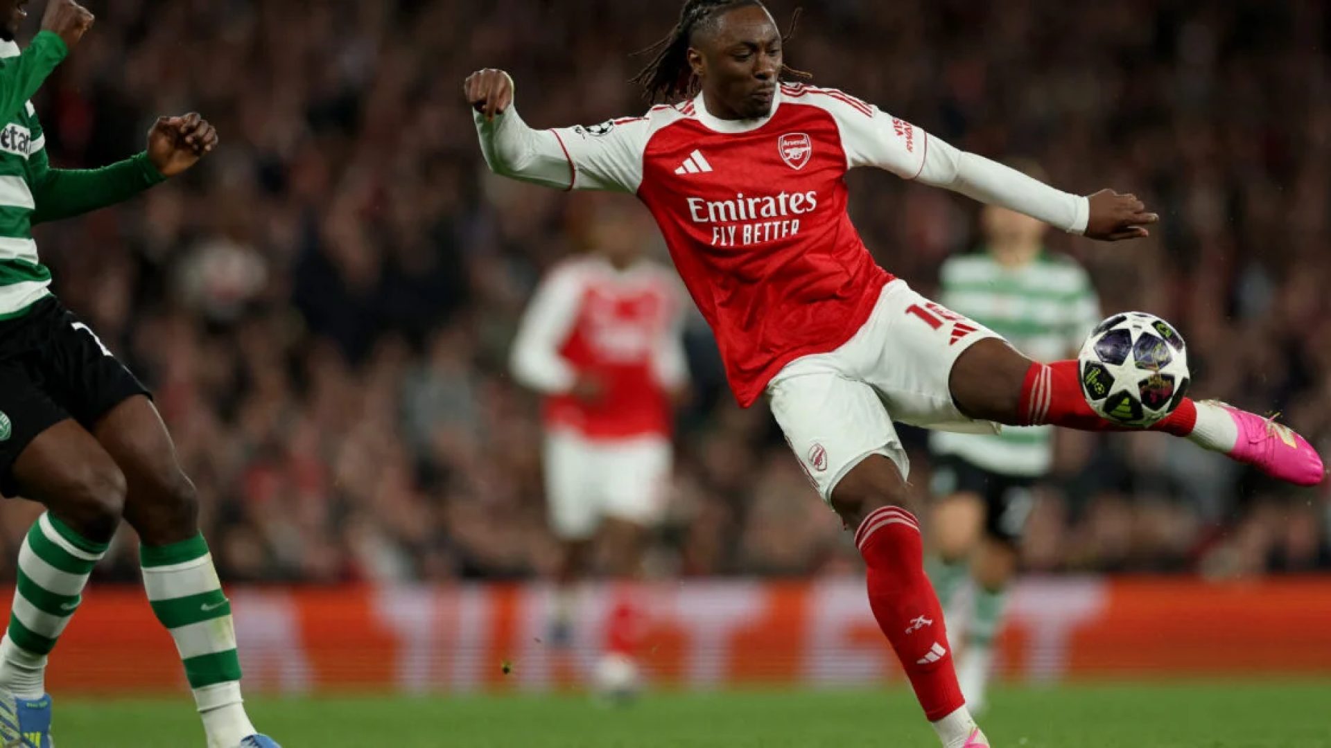 Arsenal empata com Sporting e vai enfrentar o Atlético de Madrid na semifinal