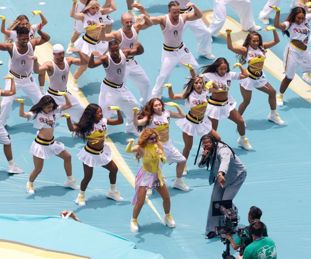 Copa do Mundo 2026 começa com festa global e shows de Shakira, J Balvin e Maná