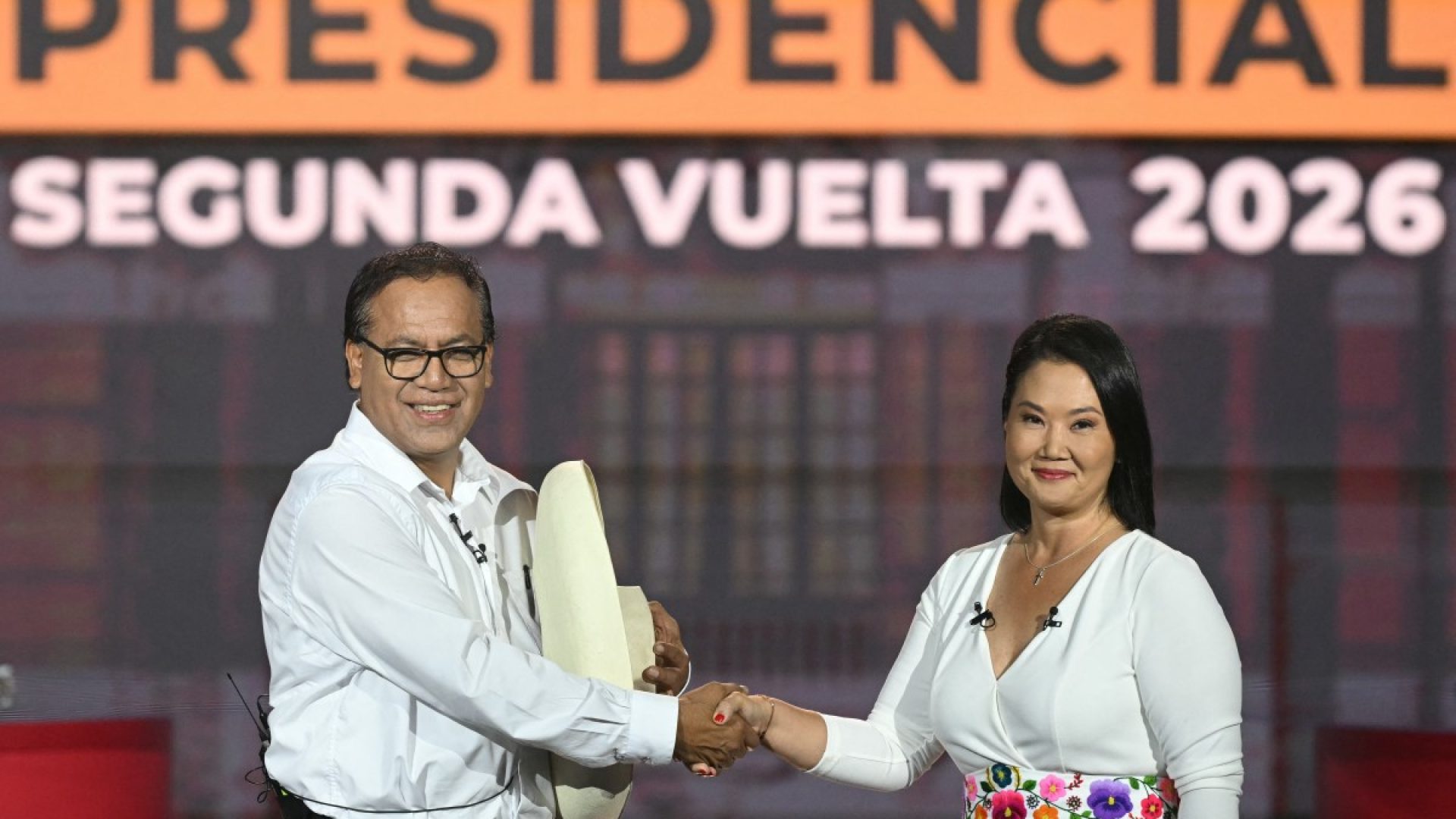 AFP__20260612__B6X68ZR__v1__MidRes__FilesPeruElectionRunoffCount.jpg