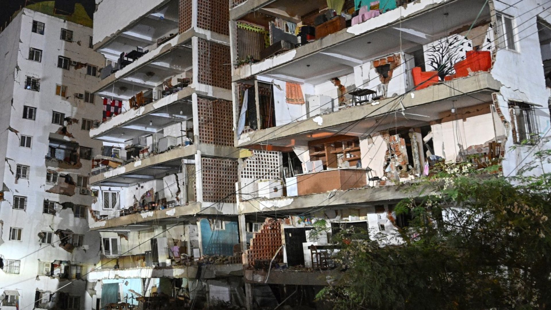AFP__20260625__B89G2JG__v2__MidRes__VenezuelaEarthquake.jpg