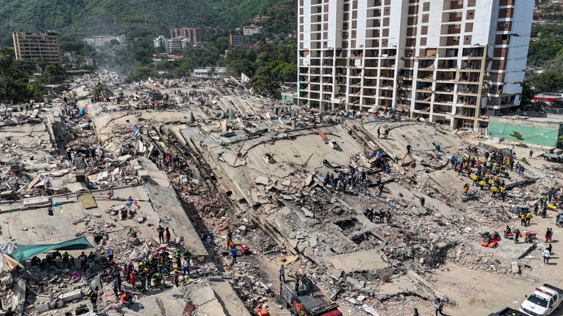 AFP__20260628__B8L87BH__v1__MidRes__VenezuelaEarthquake.jpg