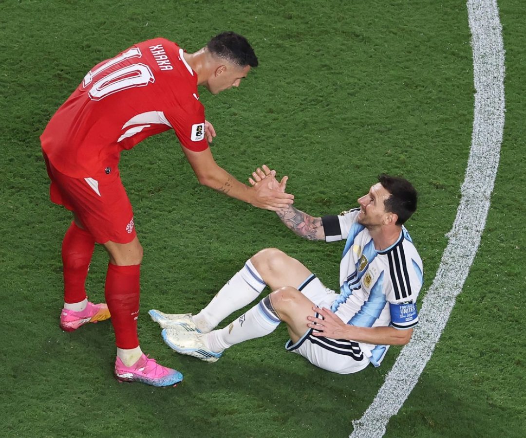 O abismo entre Messi na semifinal e Neymar no pôquer em Las Vegas