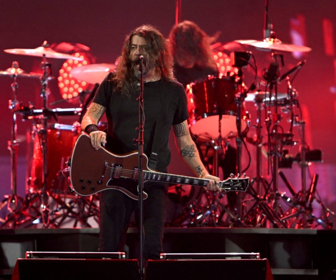 Foo Fighters recupera vigor com novo baterista e raridades no Rock in Rio