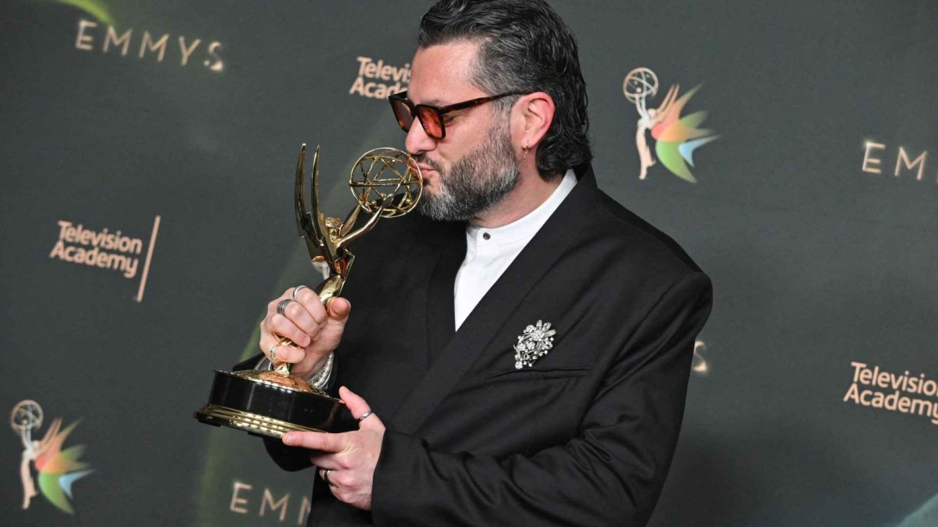 Brasileiro Miguel Gandelman vence Emmy por show de Bad Bunny no Super Bowl