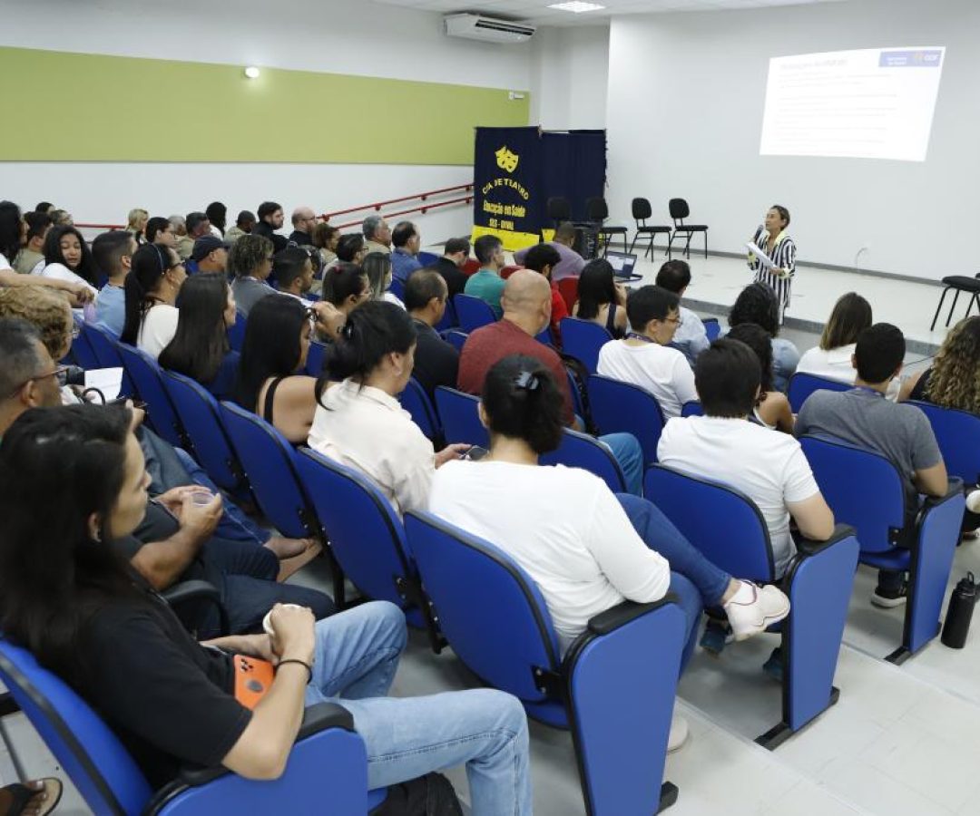 Agentes comunitários de saúde e de vigilância ambiental promovem encontro para alinhamento estratégico