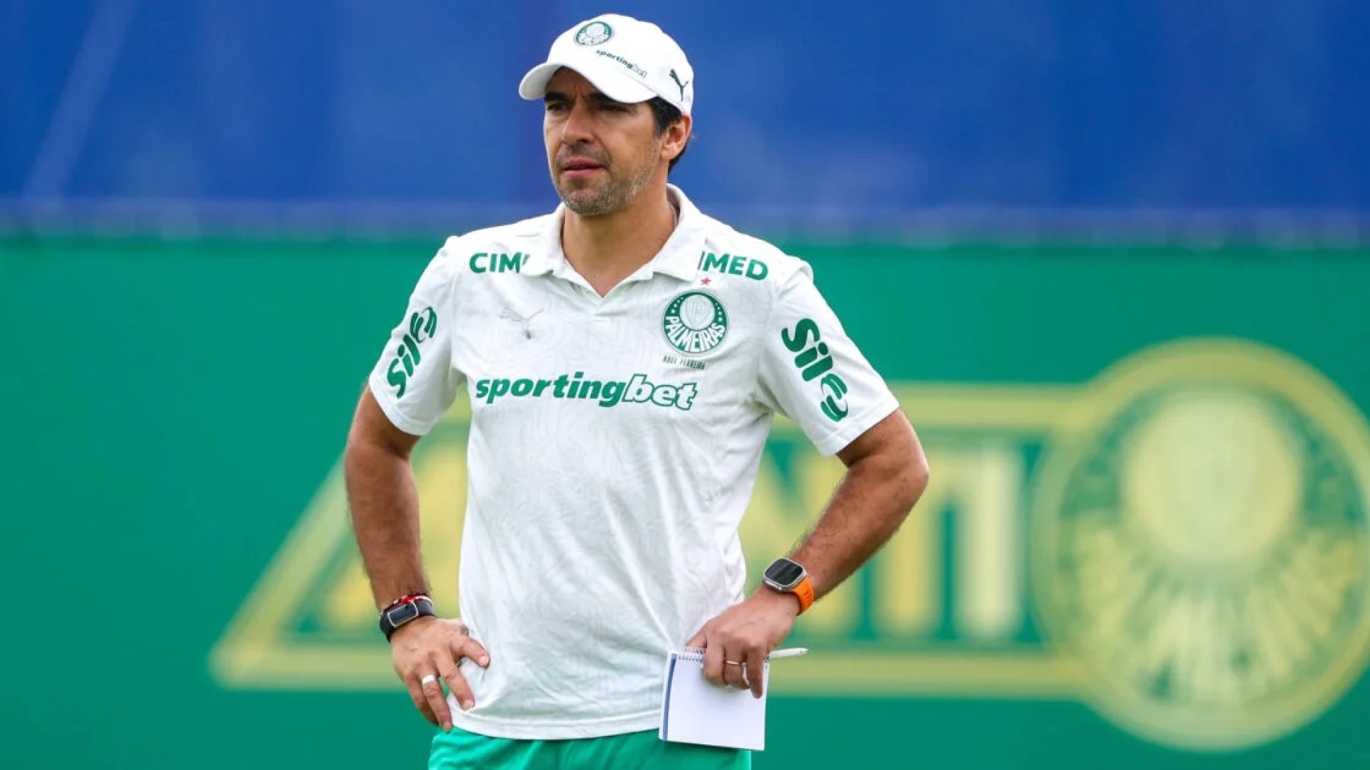 Palmeiras encara o Vitória em primeiro jogo após saída do ídolo Raphael Veiga