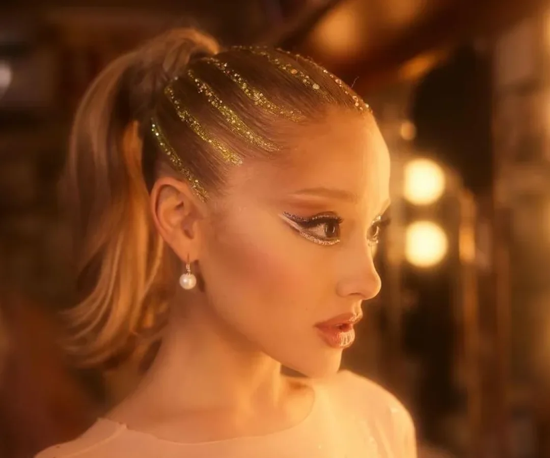 Ariana Grande entra na Justiça contra hackers que vazaram músicas