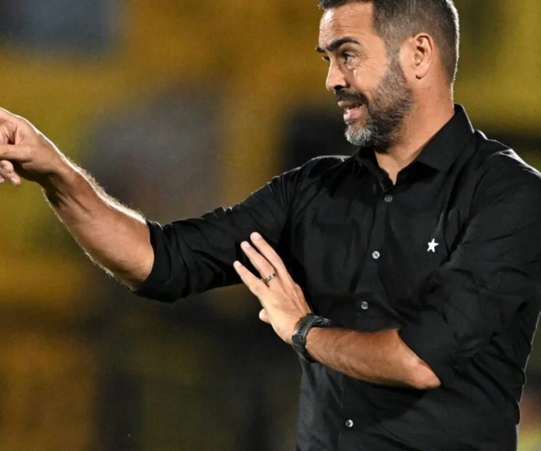 Cruzeiro anuncia Artur Jorge como novo técnico