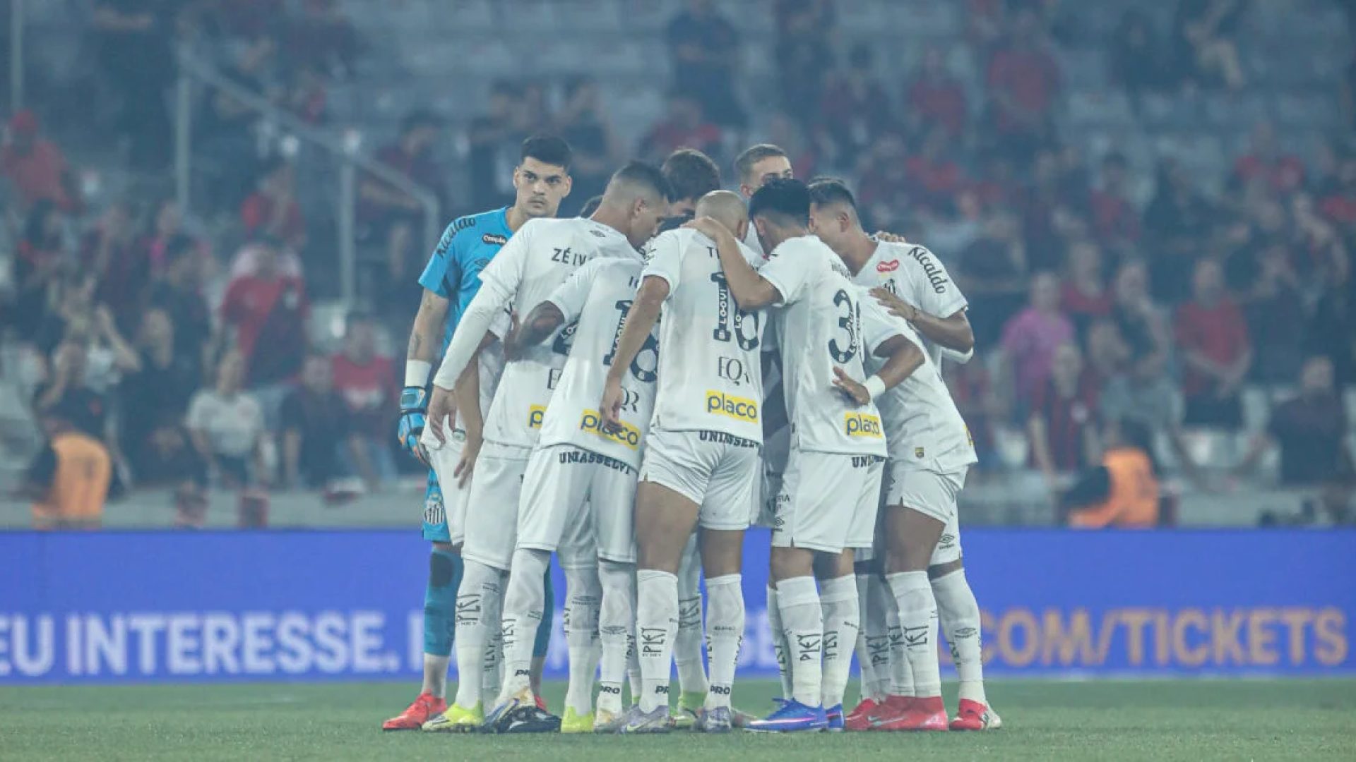 Dívida do Santos se aproxima de R$ 1 bilhão em 2025