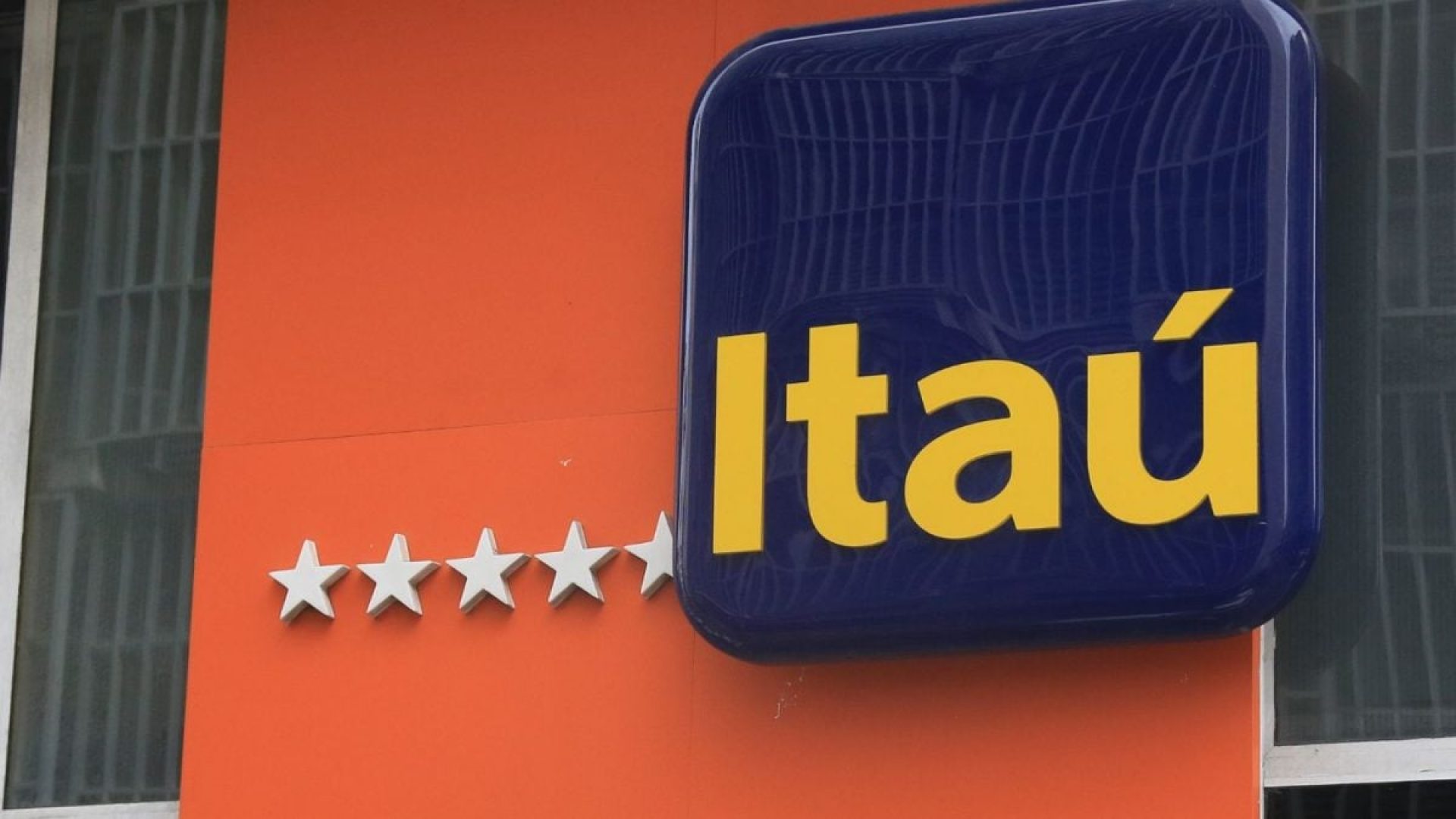 Itaú Unibanco diz que tomará medidas legais contra ex-CFO por irregularidades de conduta