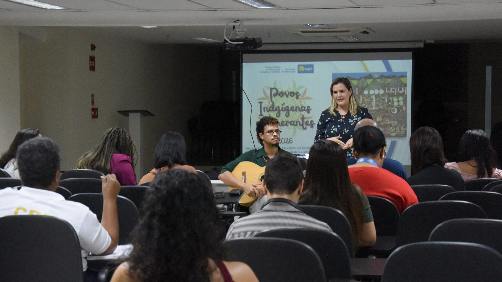SEEDF promove formação para inclusão de povos indígenas e itinerantes nas escolas