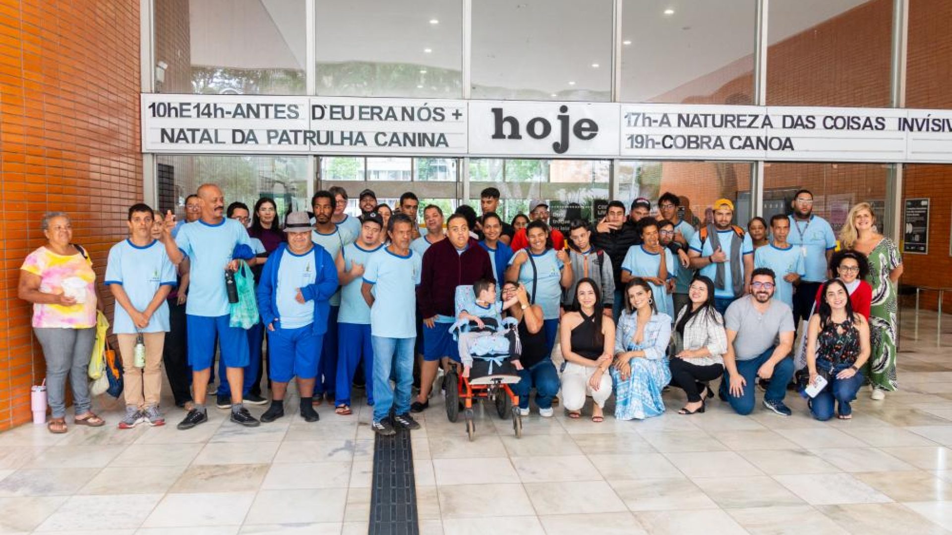 Cinema Inclusivo: estudantes de Brazlândia vivenciam sessão adaptada no Cine Brasília