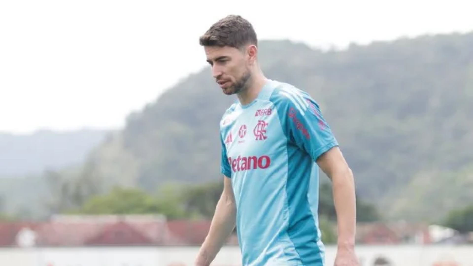 Jorginho e Carrascal viram desfalques e preocupam o Flamengo