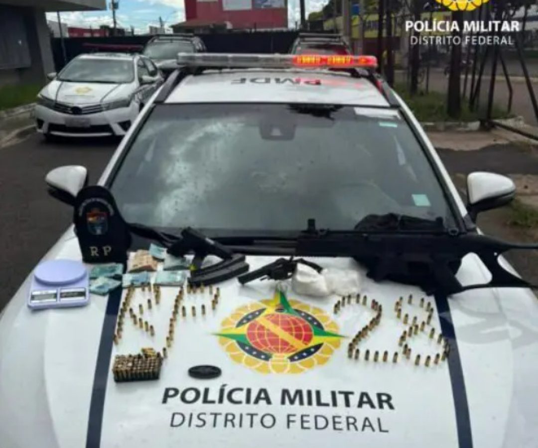 PMDF prende homem e apreende arsenal, drogas e dinheiro após perseguição em Ceilândia