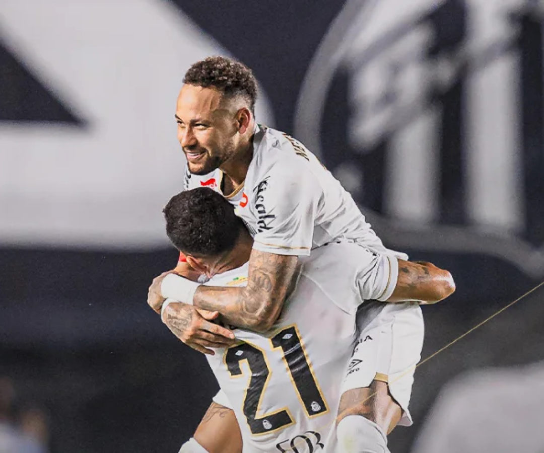 Neymar deu assistências para gols de Thaciano e Moisés em jogo contra o Remo