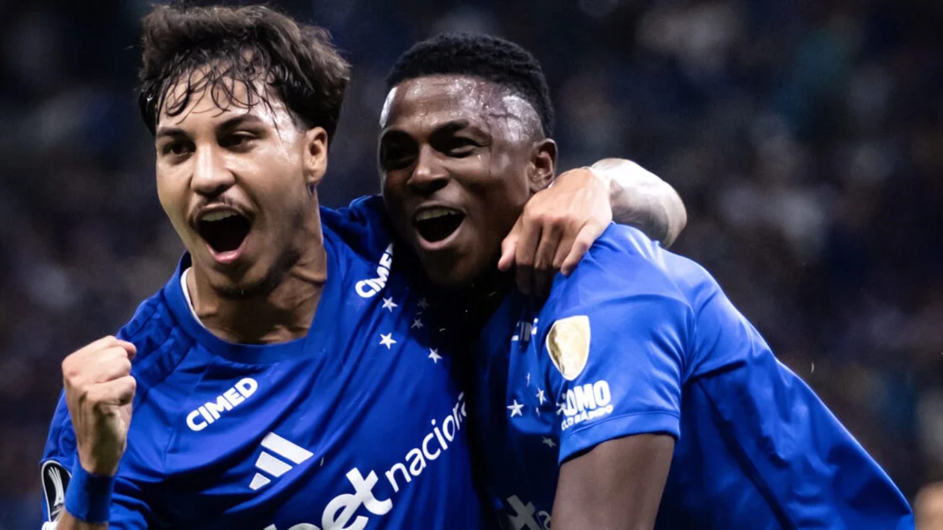 Cruzeiro fura retranca do Boca Juniors, marca no fim e vence na Libertadores