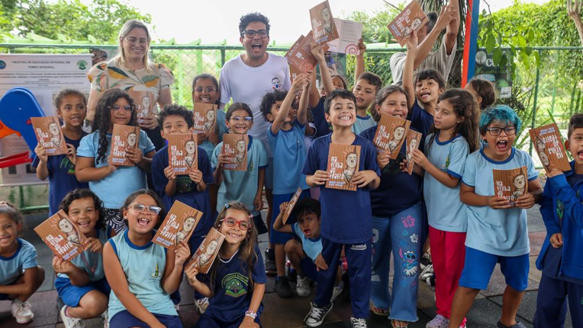 Projeto apoiado pelo FAC leva espetáculo teatral e oficina de musicalização para escolas públicas do DF