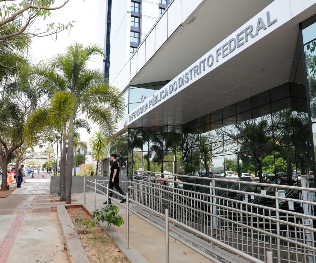 Mutirão facilita retificação de prenome e gênero para trans no DF