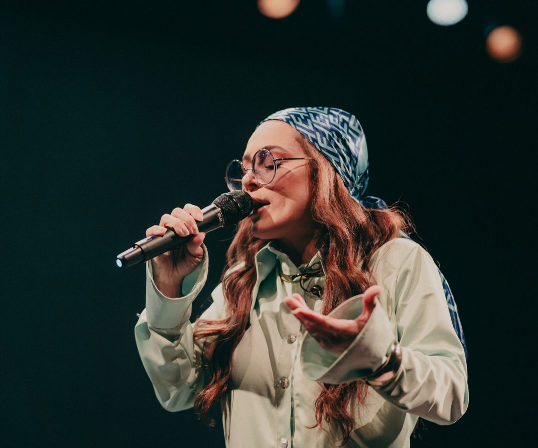 Daniela Araújo celebra 15 anos de carreira com show em Brasília