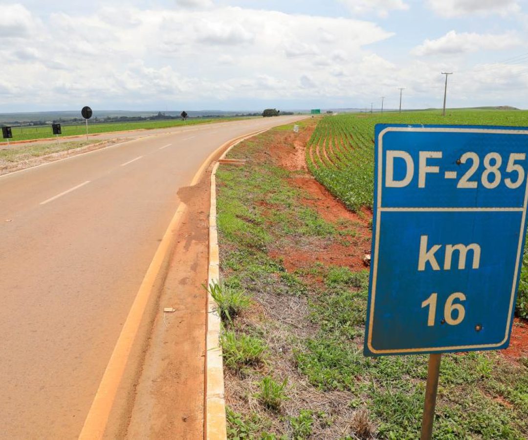 Pavimentação da DF-285 transforma rotina no campo e impulsiona produção no PAD-DF