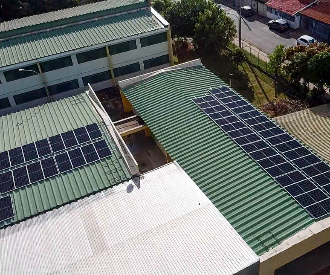 Brasília lidera geração de energia solar entre capitais e amplia uso em prédios públicos e escolas