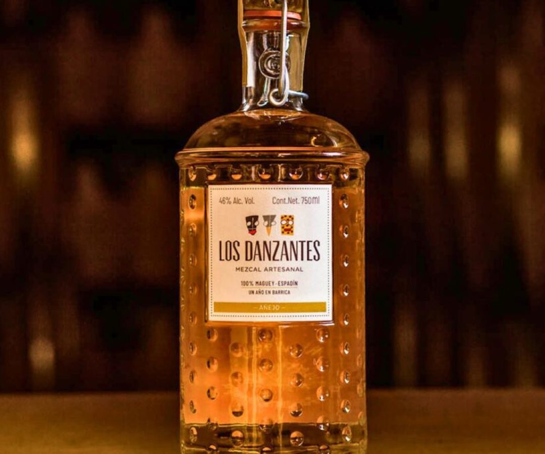 Bilionário Filipino Andrew Tan Compra Destilaria de Mezcal por US$ 3,8 Milhões